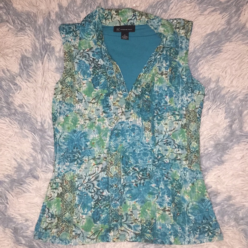 Beautiful INC floral collared Top